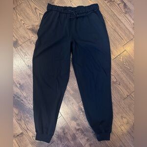 Lululemon High Wasted Jogger Pants